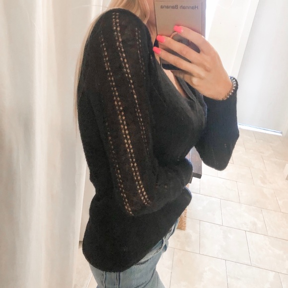 Aritzia Sweaters - Talula Babaton Thin Knit Black Sweater